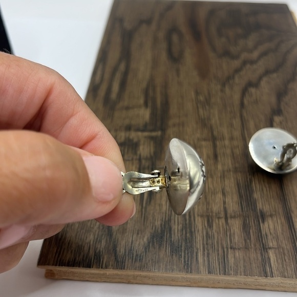 Polished Sterling Silver Button Earrings Clip on Etched in Black Halloween - Picture 8 of 11